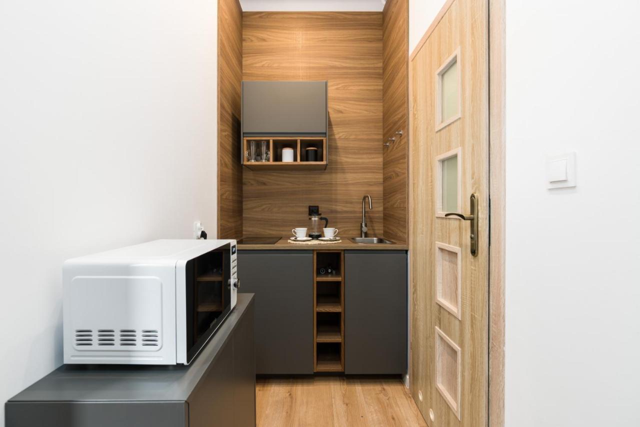 Kwiatowa Apartments Poznan City Center By Noclegi Renters Exterior photo