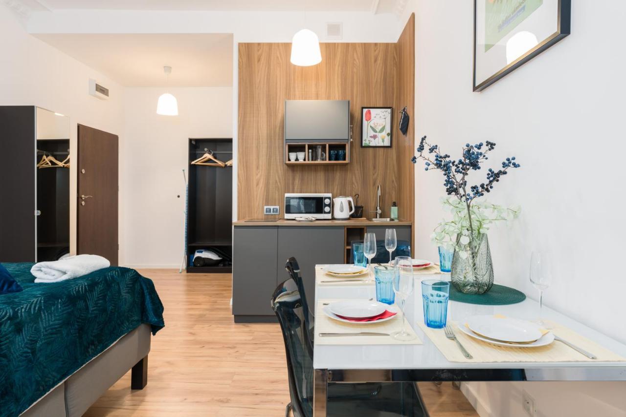 Kwiatowa Apartments Poznan City Center By Noclegi Renters Exterior photo